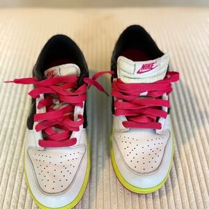 Nike Dunk Low 04 Sneakers